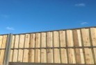 Feltonlap-and-cap-timber-fencing-3.jpg; ?>